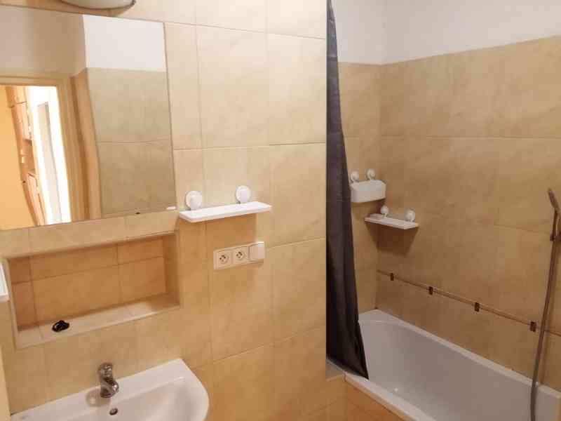 Pronájem 3+1, ulice Merhautova, Černá Pole, 80 m2, balkon, k - foto 5