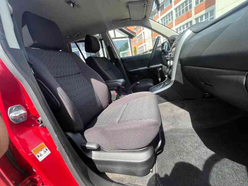Suzuki Grand Vitara 2.4i Comfort Aut. benzín 124kw - foto 17