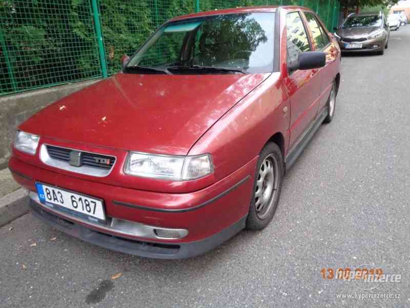 Prodám Seat Toledo 1,9 tdi sport r.v. 1989 - foto 1