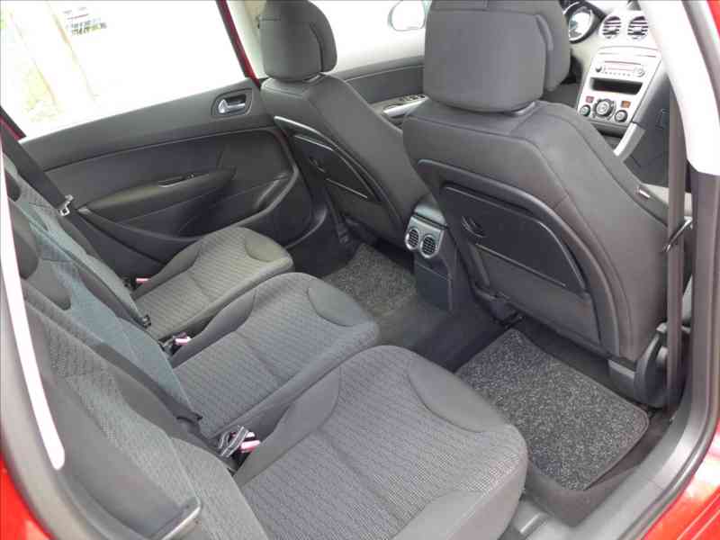 Peugeot 308 1,6 HDI DIGI KLIMA - foto 9