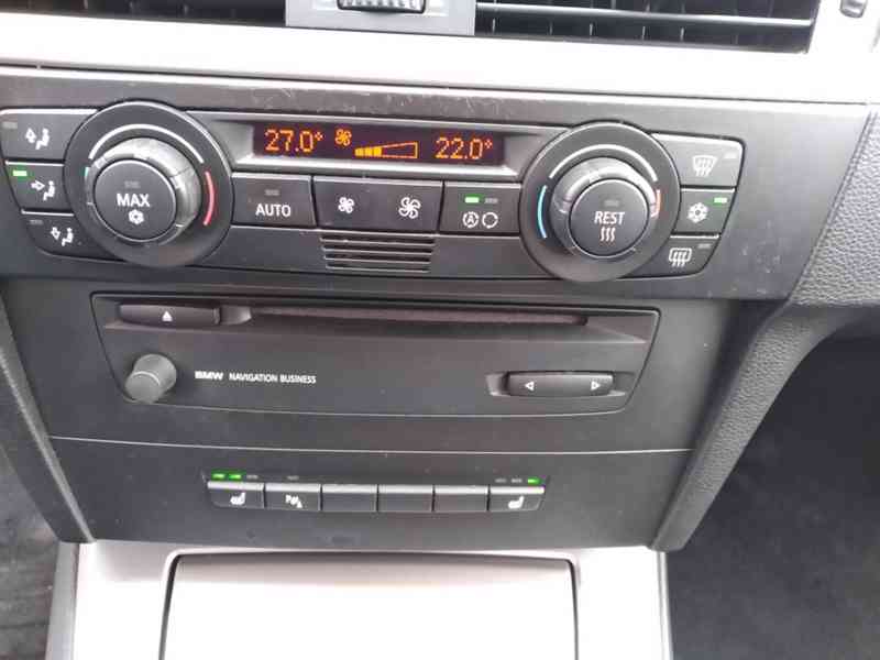 BMW 320i 110kW KLIMA - foto 21