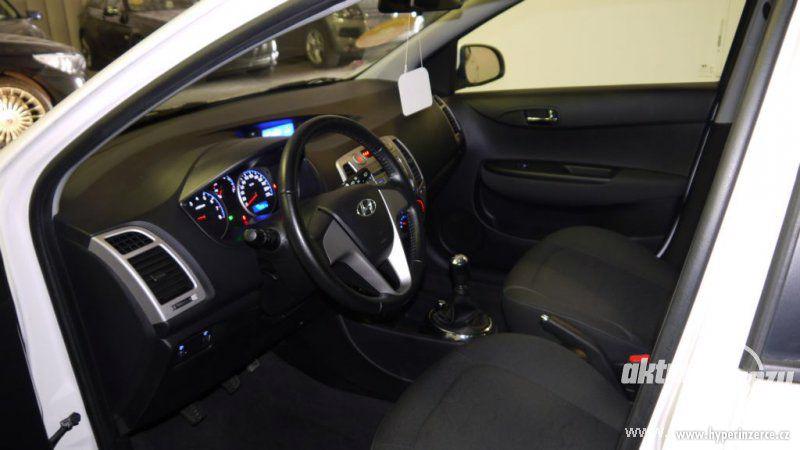 Hyundai i20 1.2, benzín, r.v. 2012 - foto 3