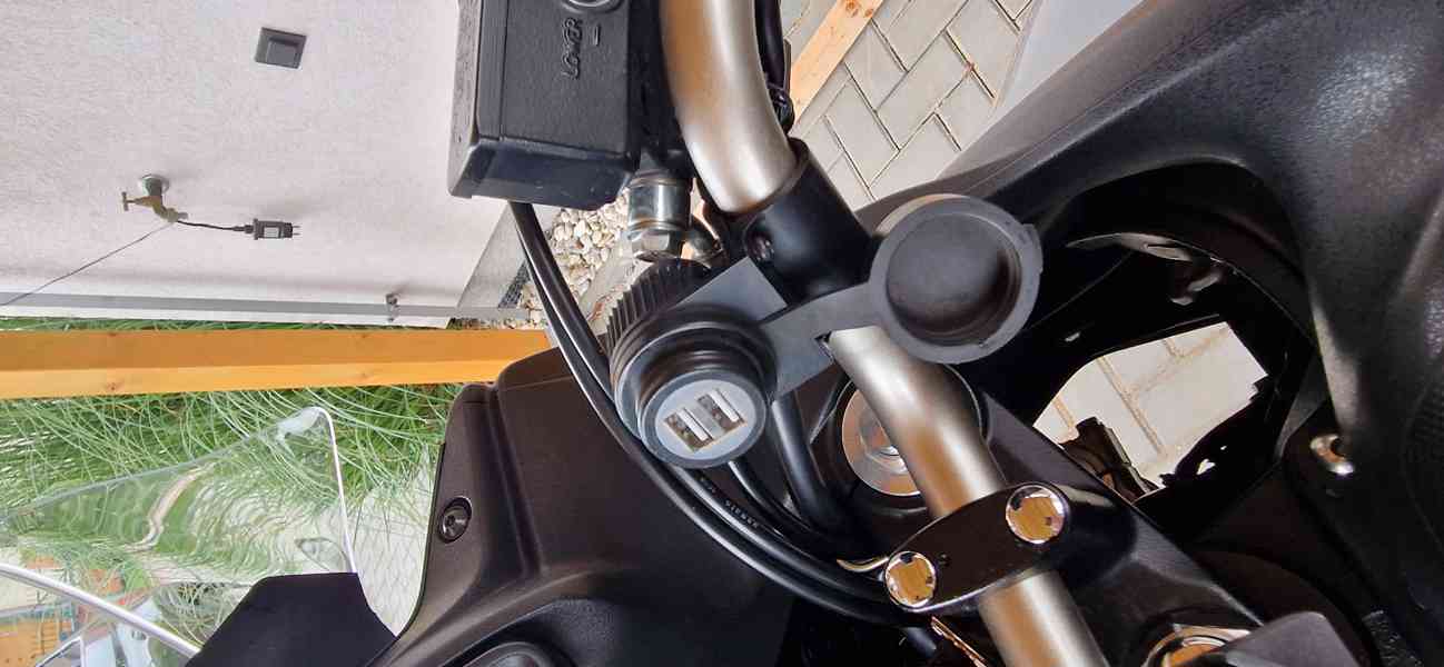 Suzuki V Strom 650, 50.5 kw, r.v.2016, 39tkm - foto 6