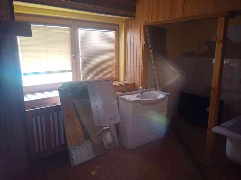 SLEVA!!!!Prodám dvougenerační castecne rekonstruovany dům - foto 22