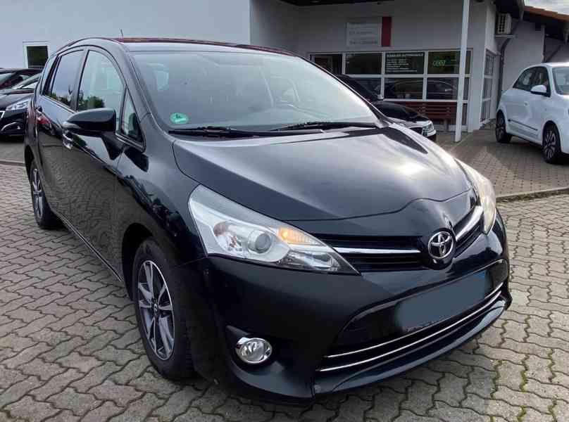 Toyota Verso Life 1.8i Aut. benzín 108kw - foto 2