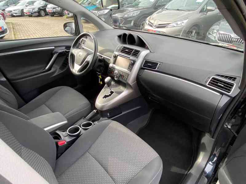 Toyota Verso Life 1.8i Aut. benzín 108kw - foto 5