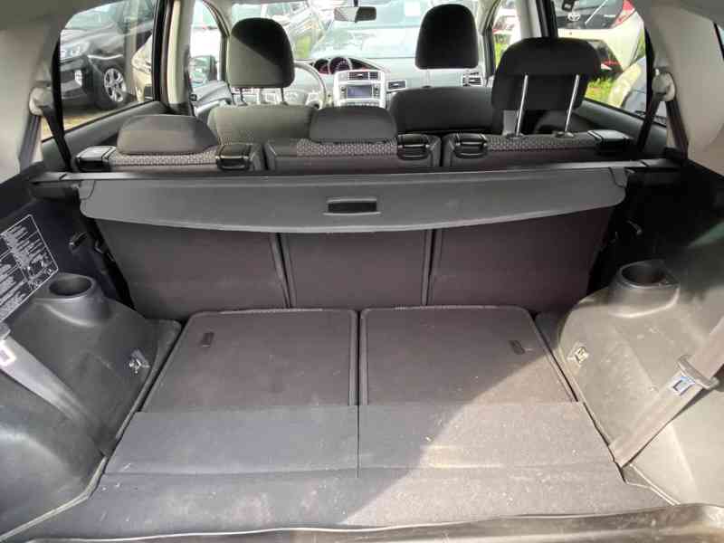 Toyota Verso Life 1.8i Aut. benzín 108kw - foto 8