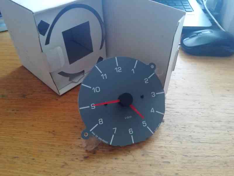 Nové hodiny do tachometru Felicie 1,9 D - foto 1