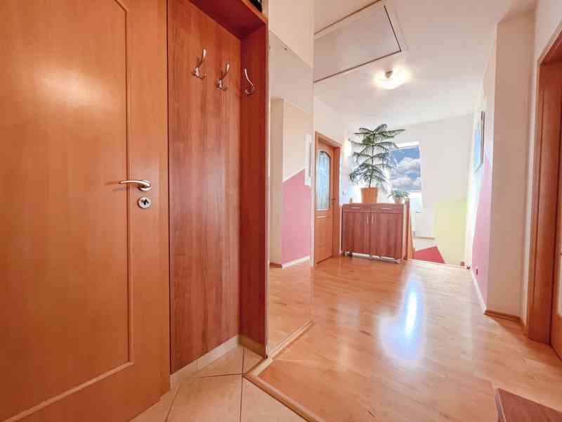 Prodej bytu 4+kk se dvěma lodžiemi a koupelnami o užitné ploše 165 m2 - Brno - Kohoutovice - foto 12