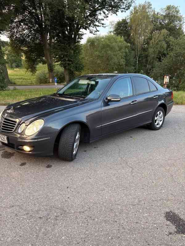 Mercedes-Benz Třídy E 3,0 - foto 2