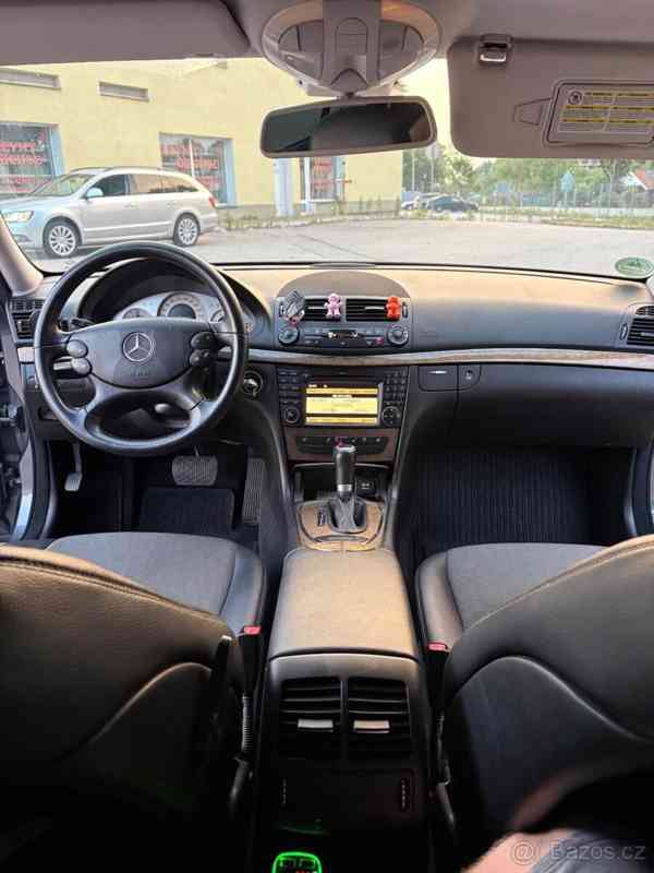 Mercedes-Benz Třídy E 3,0 - foto 9