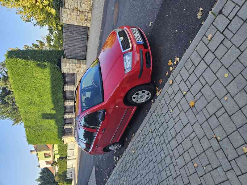 Škoda Fabia Combi 1.4 16V 59kw r.v.2007 - foto 4