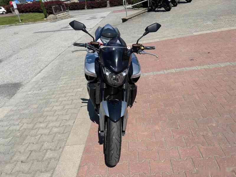 Suzuki B-King 1300 ABS 2008 - foto 8