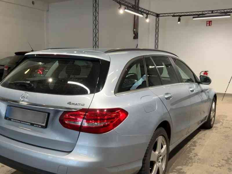 2018 Mercedes-Benz C 220 d T 4Matic - foto 3