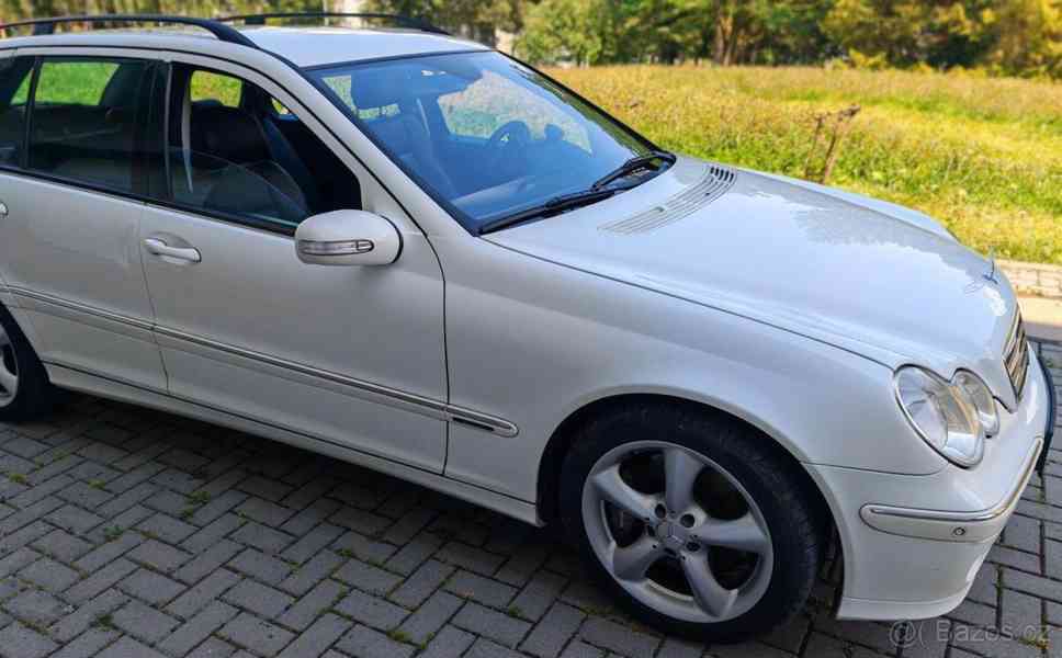 Mercedes-Benz Třídy C 2,2   MERCEDES BENZ C220 CDI - foto 16