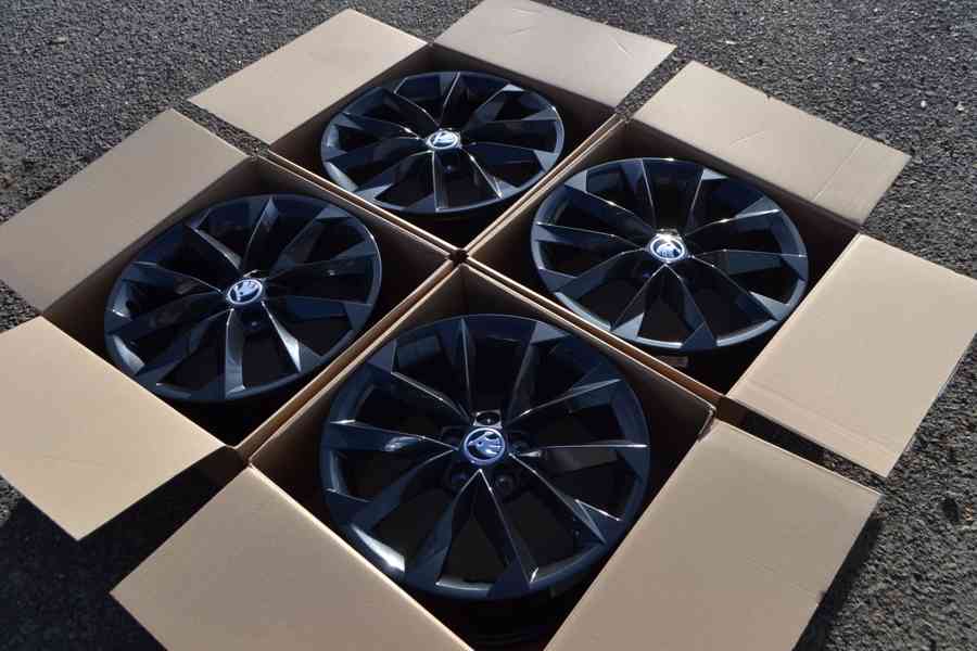 Škoda Kamiq/Scala,S.Arona– NOVÉ 16 originál Alu disky-černé - foto 14