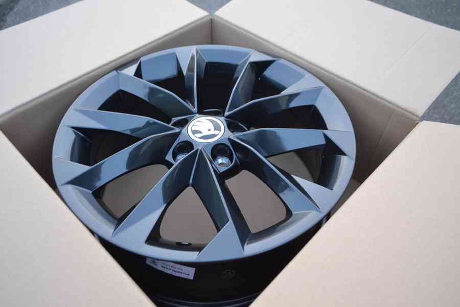 Škoda Kamiq/Scala,S.Arona– NOVÉ 16 originál Alu disky-černé - foto 5