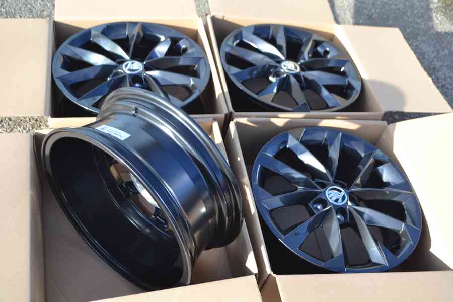 Škoda Kamiq/Scala,S.Arona– NOVÉ 16 originál Alu disky-černé - foto 16