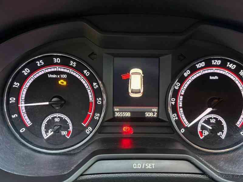 Škoda Octavia 2,0   RS 135kW - foto 3