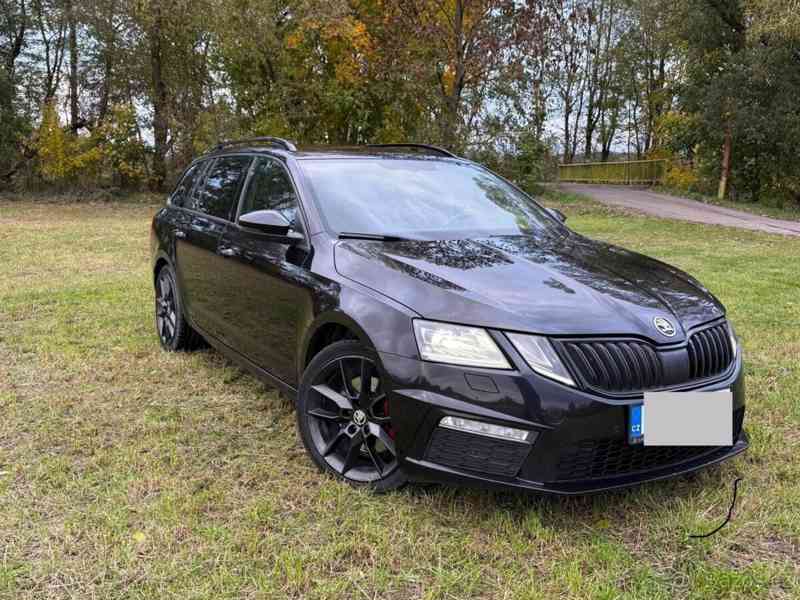 Škoda Octavia 2,0   RS 135kW - foto 4