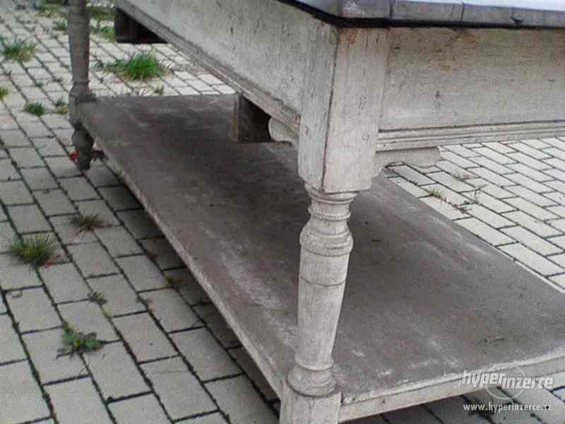 Stary nabytek. - foto 3