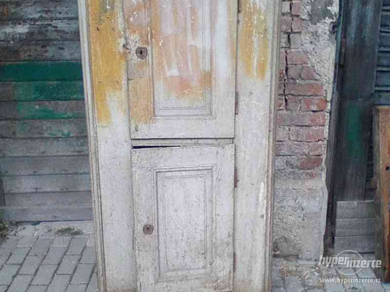 Stary nabytek. - foto 4