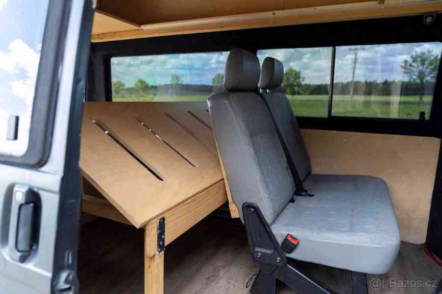 Volkswagen Transporter 2,5   T4 Kombi Caravelle TDI - foto 16