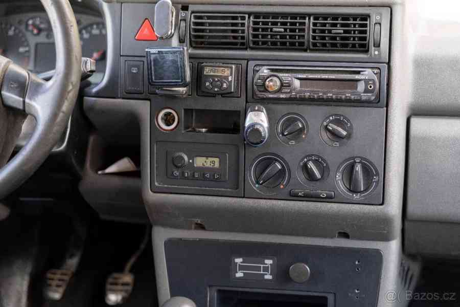 Volkswagen Transporter 2,5   T4 Kombi Caravelle TDI - foto 13