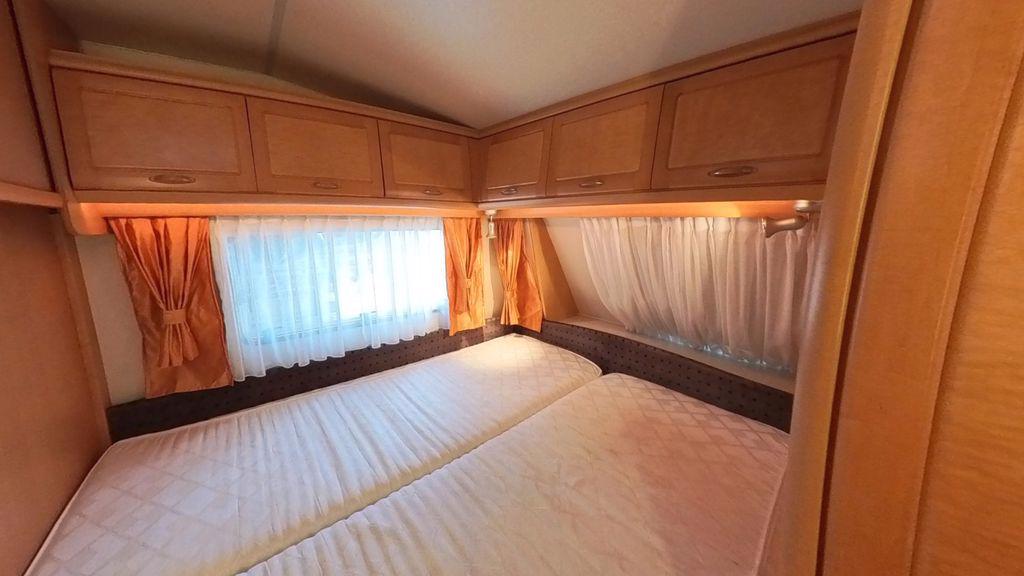 Karavan Hobby 560 KMFE Prestige - foto 5