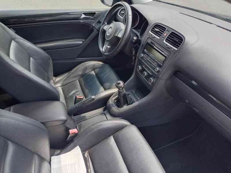 VW Golf 6 1.4 TSI 90Kw RV.2010 6sti kvalt. - NOVÁ STK - foto 9