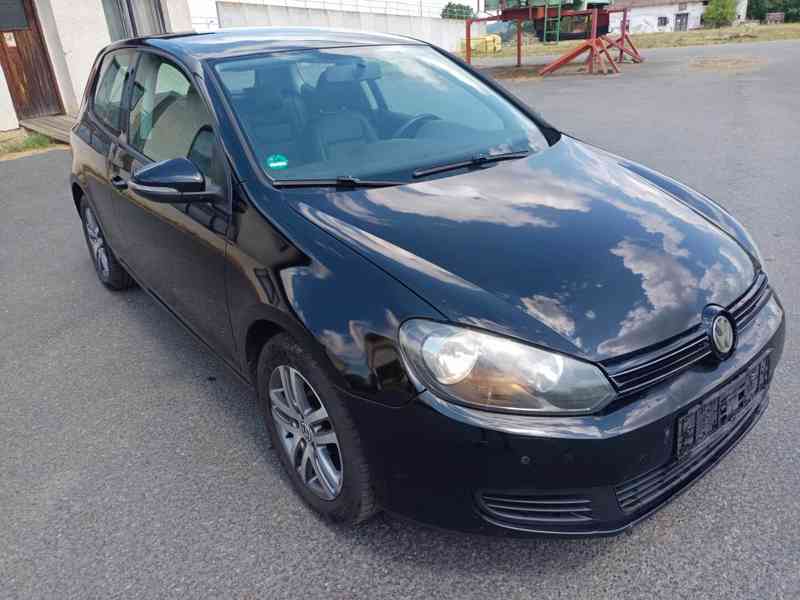 VW Golf 6 1.4 TSI 90Kw RV.2010 6sti kvalt. - NOVÁ STK - foto 18