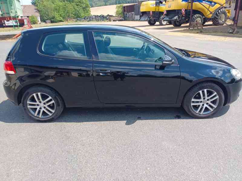 VW Golf 6 1.4 TSI 90Kw RV.2010 6sti kvalt. - NOVÁ STK - foto 12
