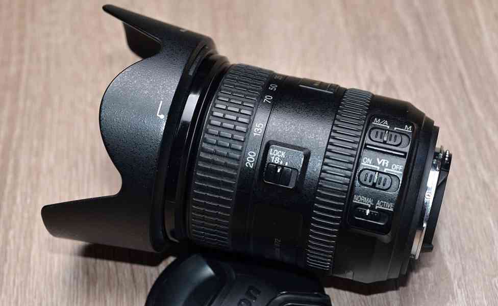 NIKON AF-S DX NIKKOR 18-200mm f/3.5-5.6 G ED VR II - foto 6