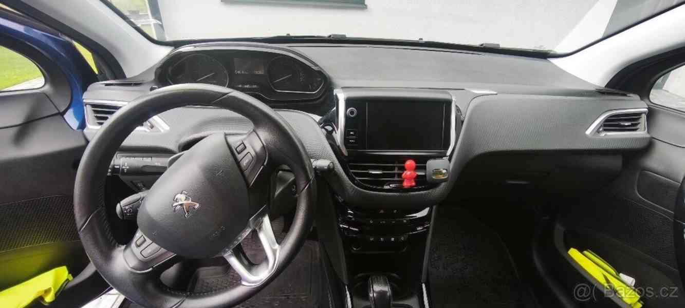 Peugeot 2008 1,2   PureTech (2019) - foto 8