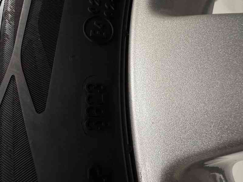 215/55 R18 LETNÍ originální sada Opel Mokka - foto 7