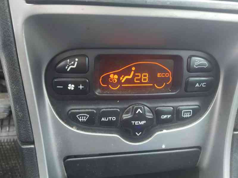 peugeot 307 kombi sw sedm míst, klimatronic,top stav - foto 8