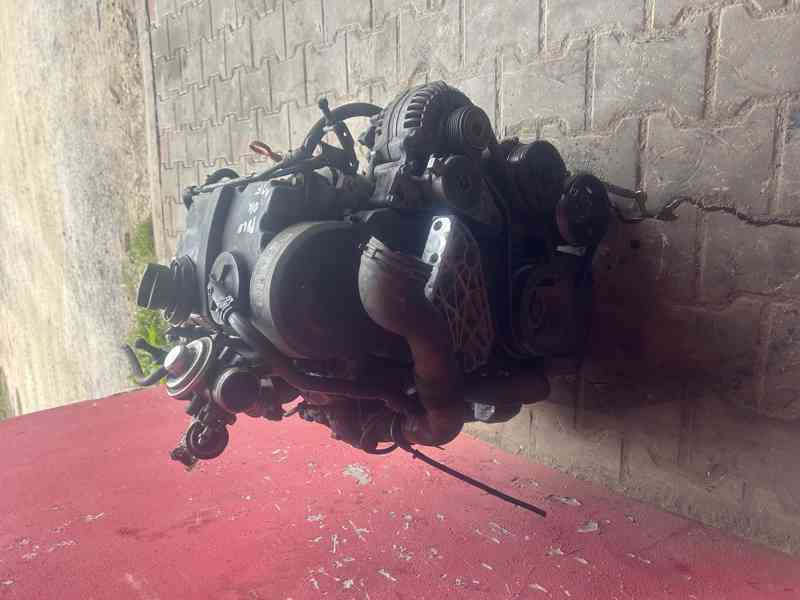Motor VW Polo 1,4TDI 55KW AMF kompletní záruka - foto 2