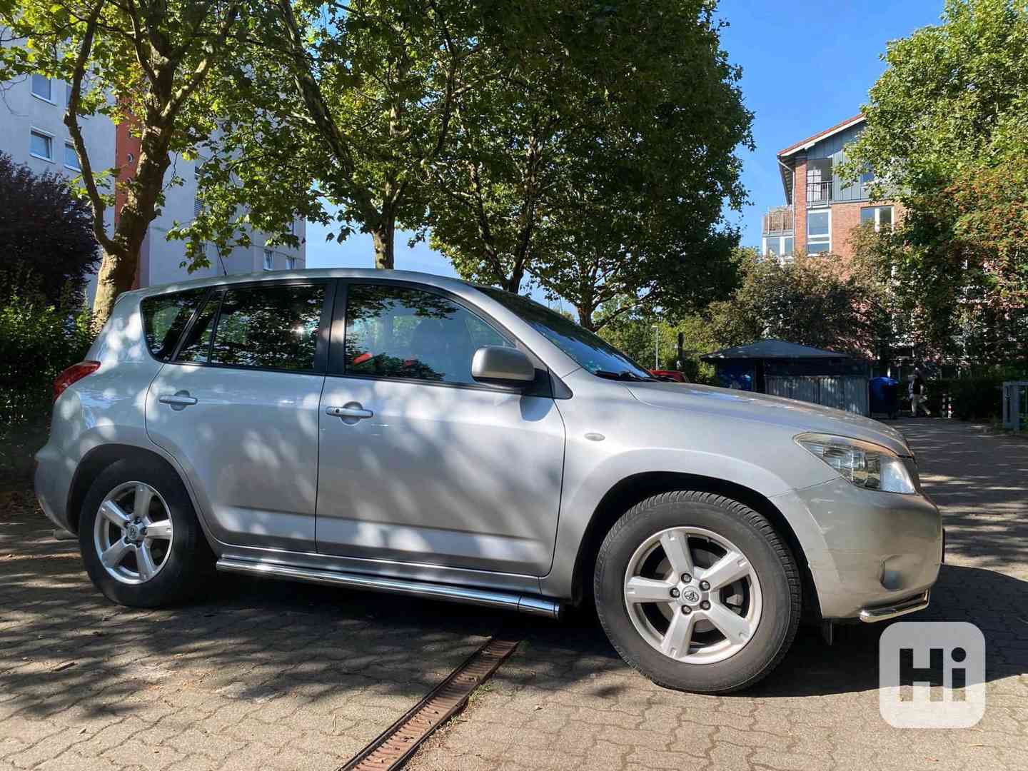 Toyota RAV 4 2,0i benzín  4x4 112kw - foto 1