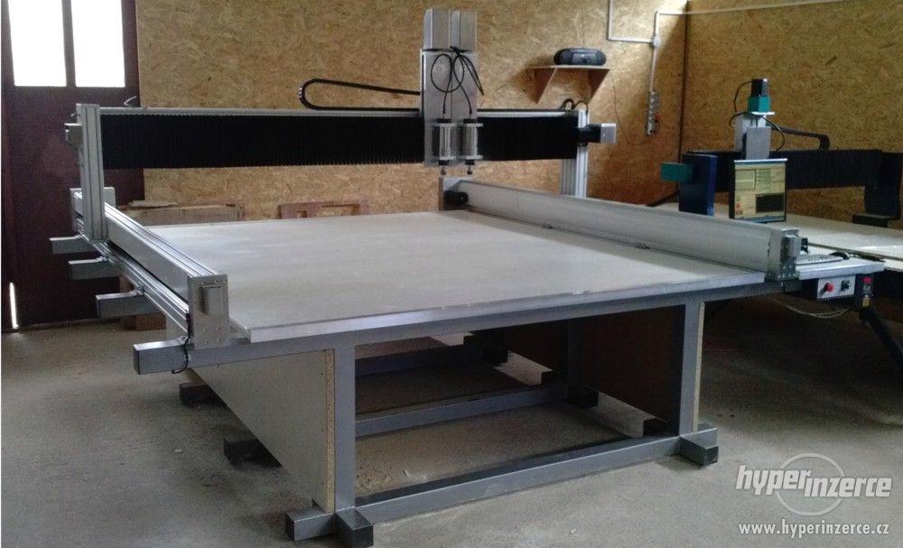 Kompas F - 3000_Duo Profesionálna 3D CNC fréza - bazar - Hyperinzerce.cz