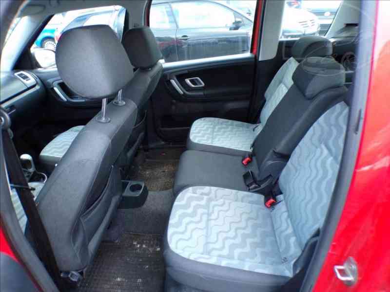 Škoda Roomster 1,4 16V STYLE - foto 8