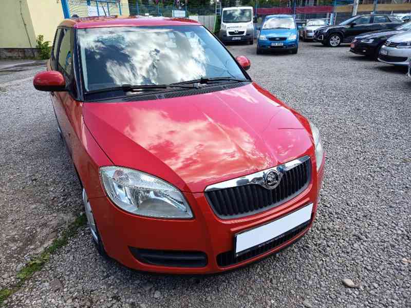 ŠKODA Fabia 1,2i Hatchback ČR 44kw - foto 3