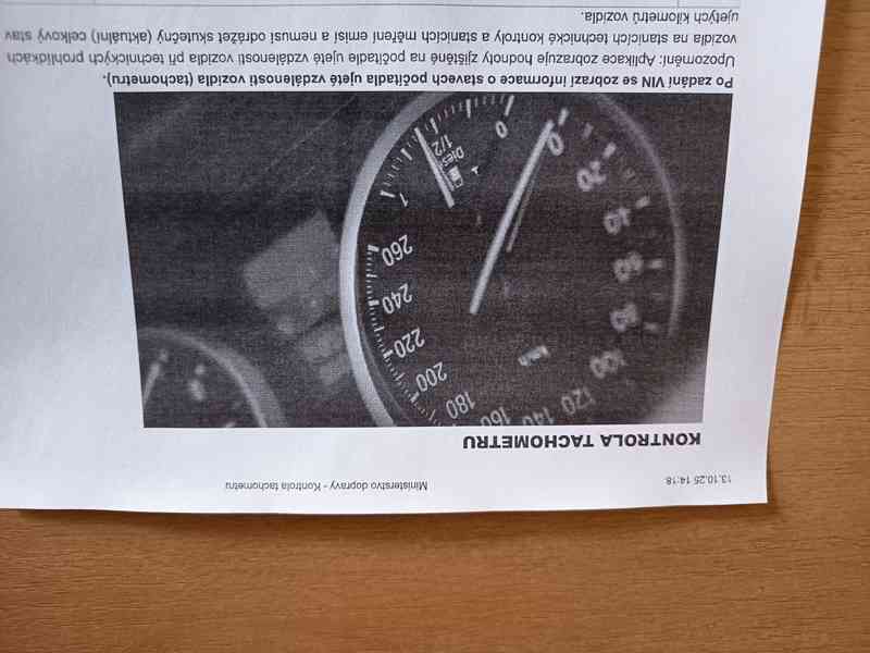 Toyota Yaris 1,0VVT-i Comfort ČR Klima  - foto 20