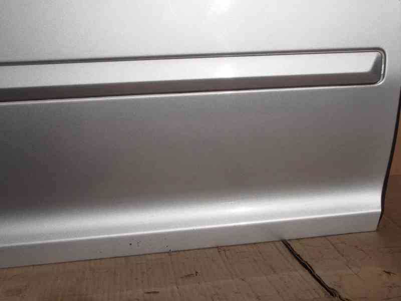 Pravé přední dveře Škoda Octavia II facelift - foto 7