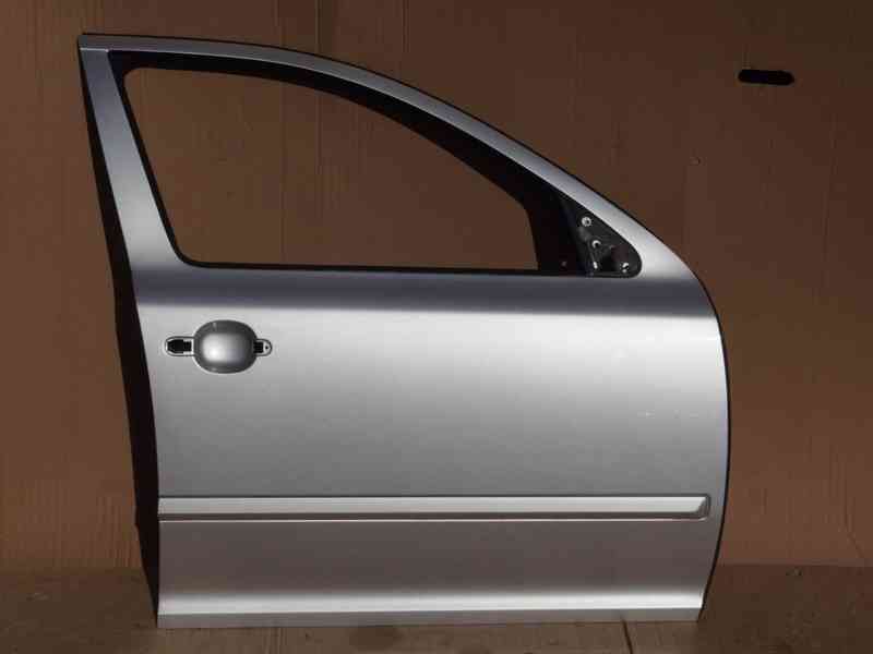 Pravé přední dveře Škoda Octavia II facelift - foto 1