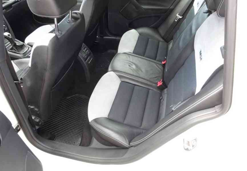 Škoda Octavia 2.0 TDI Combi RS r.v.2012 (137 kw) serviska - foto 14