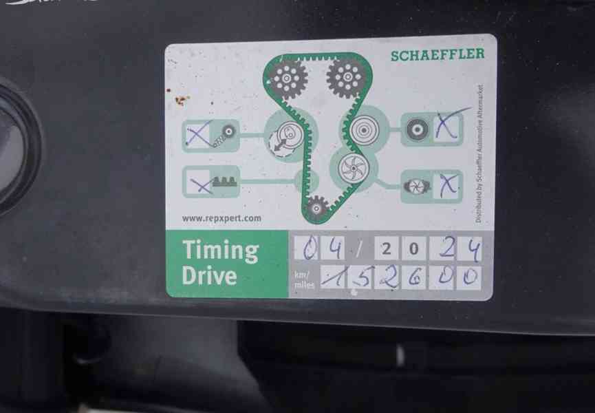 Škoda Octavia 2.0 TDI Combi RS r.v.2012 (137 kw) serviska - foto 18