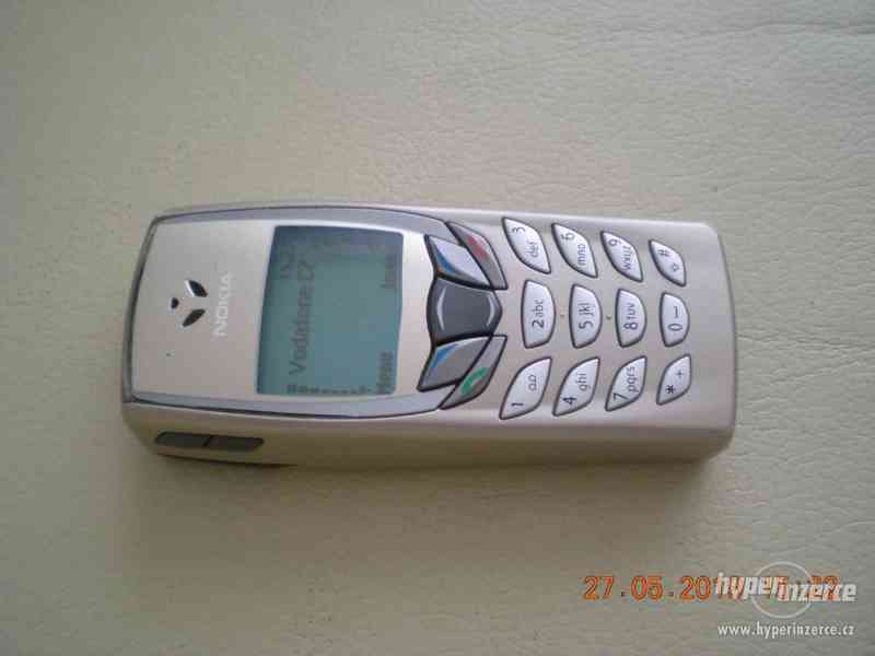 Nokia 6510 - plně funkční mobilní telefon z r.2002 - foto 3