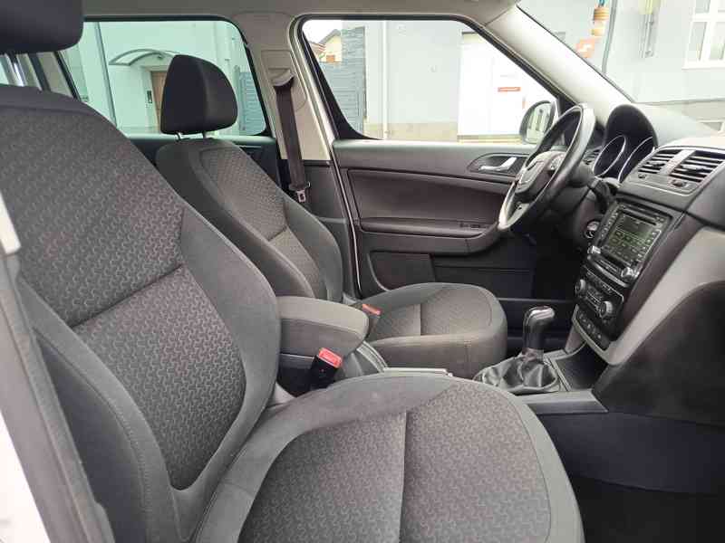 ŠKODA Yeti 2,0TDI 4X4 Experience 125kw - foto 14