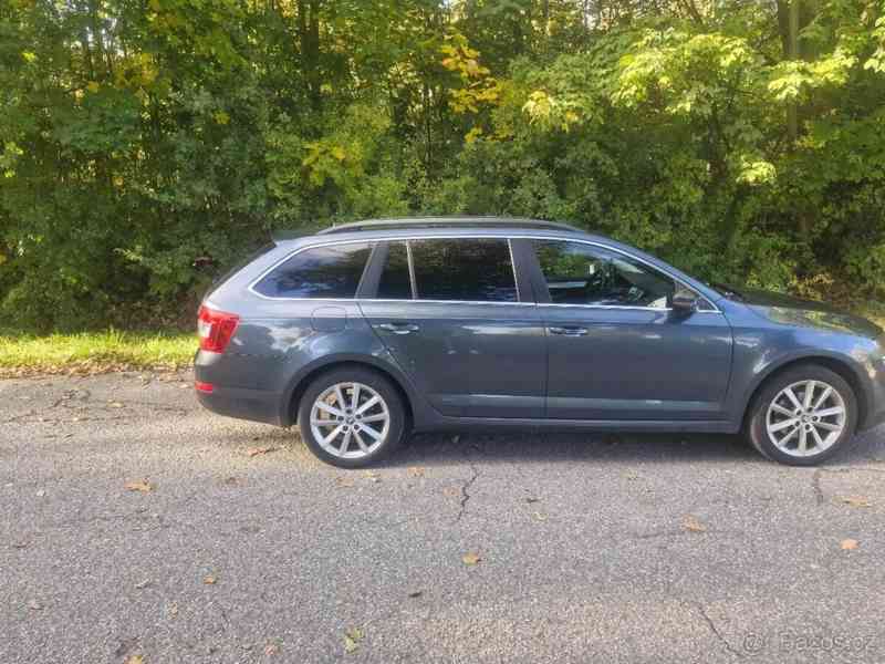 Škoda Octavia 2,0   3 - foto 3