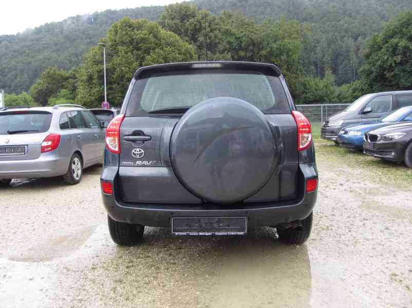 Toyota RAV 4 2,0i Sol benzín 112kw - foto 7